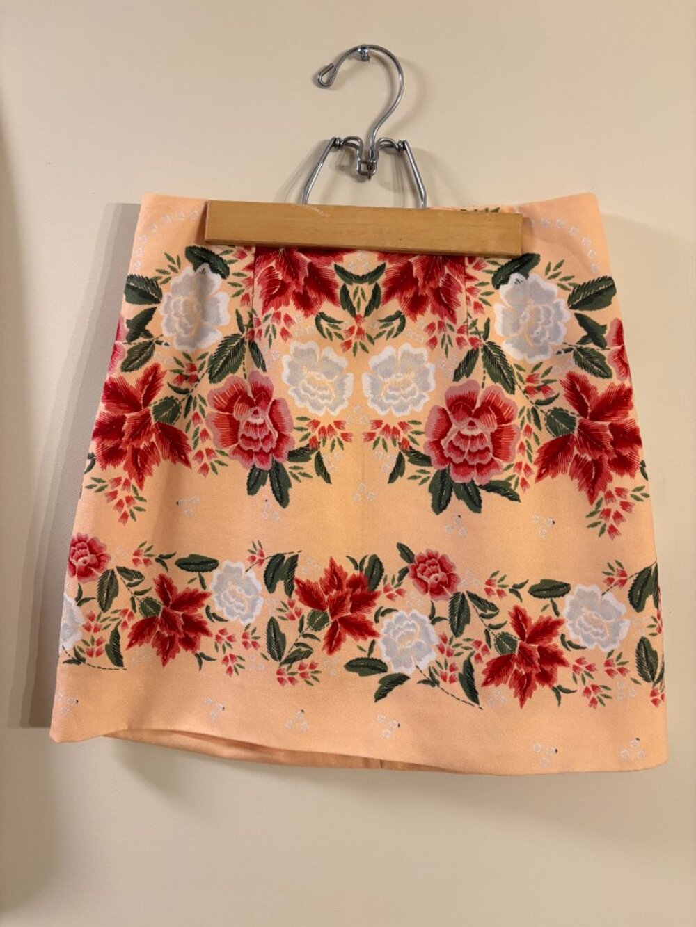 Finders Keepers Peach Orange Floral Print A-Line Mini Skirt - Size S
